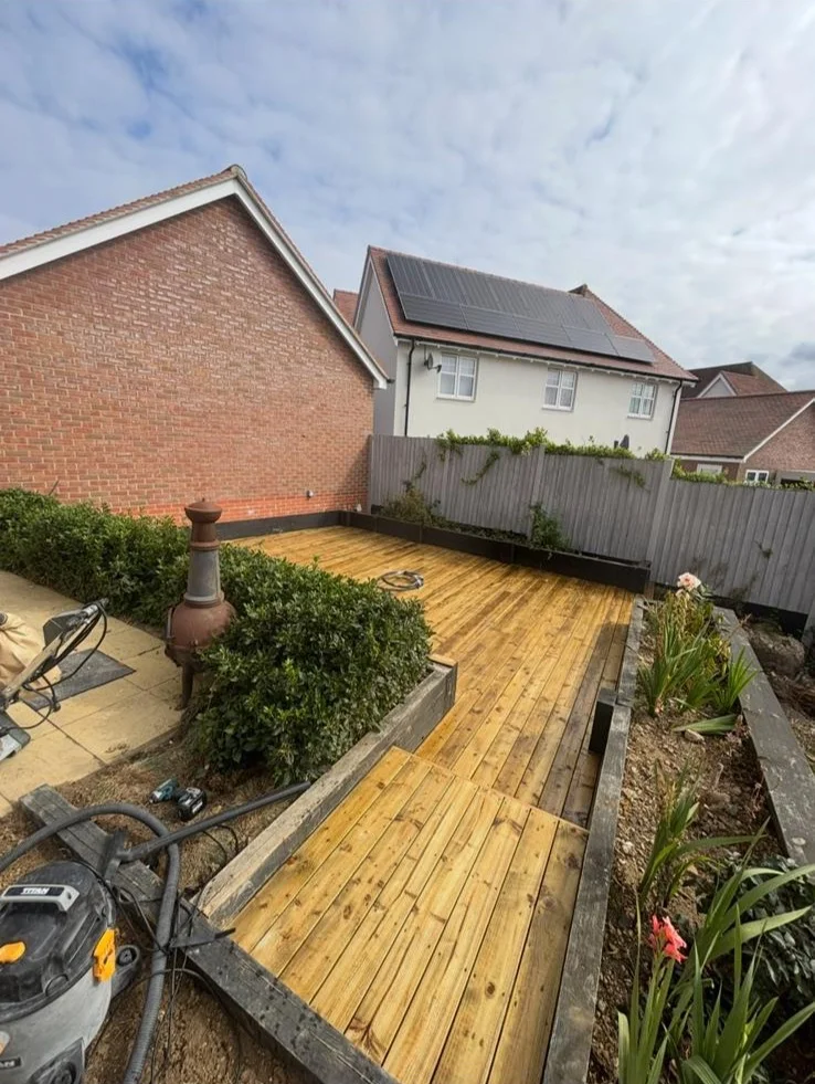 Garden Decking · Harlow